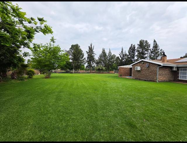 3 BEDROOM HOUSE FOR SALE IN KOOKRUS